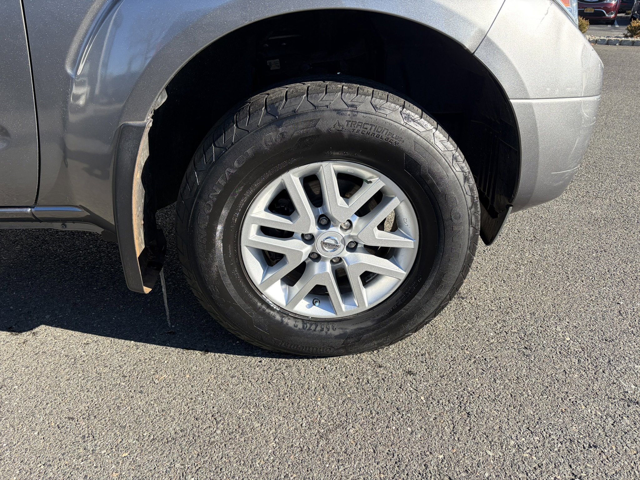 Used 2019 Nissan Frontier SV image 12