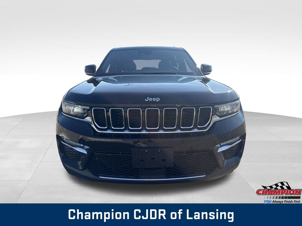 Used 2024 Jeep Grand Cherokee Limited AWD/4WD image 10