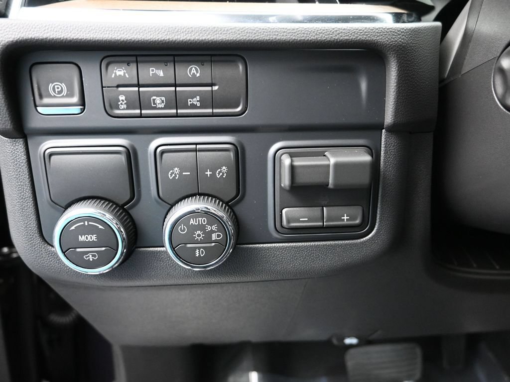 New 2026 Chevrolet Tahoe High Country RWD image 13