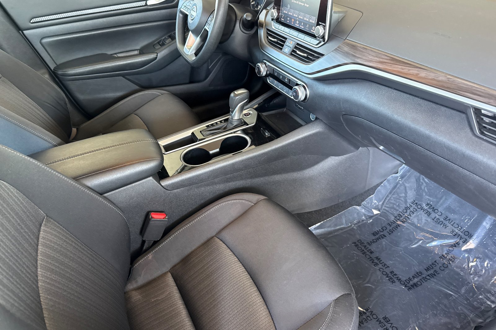 Certified 2024 Nissan Altima 2.5 SV FWD image 19