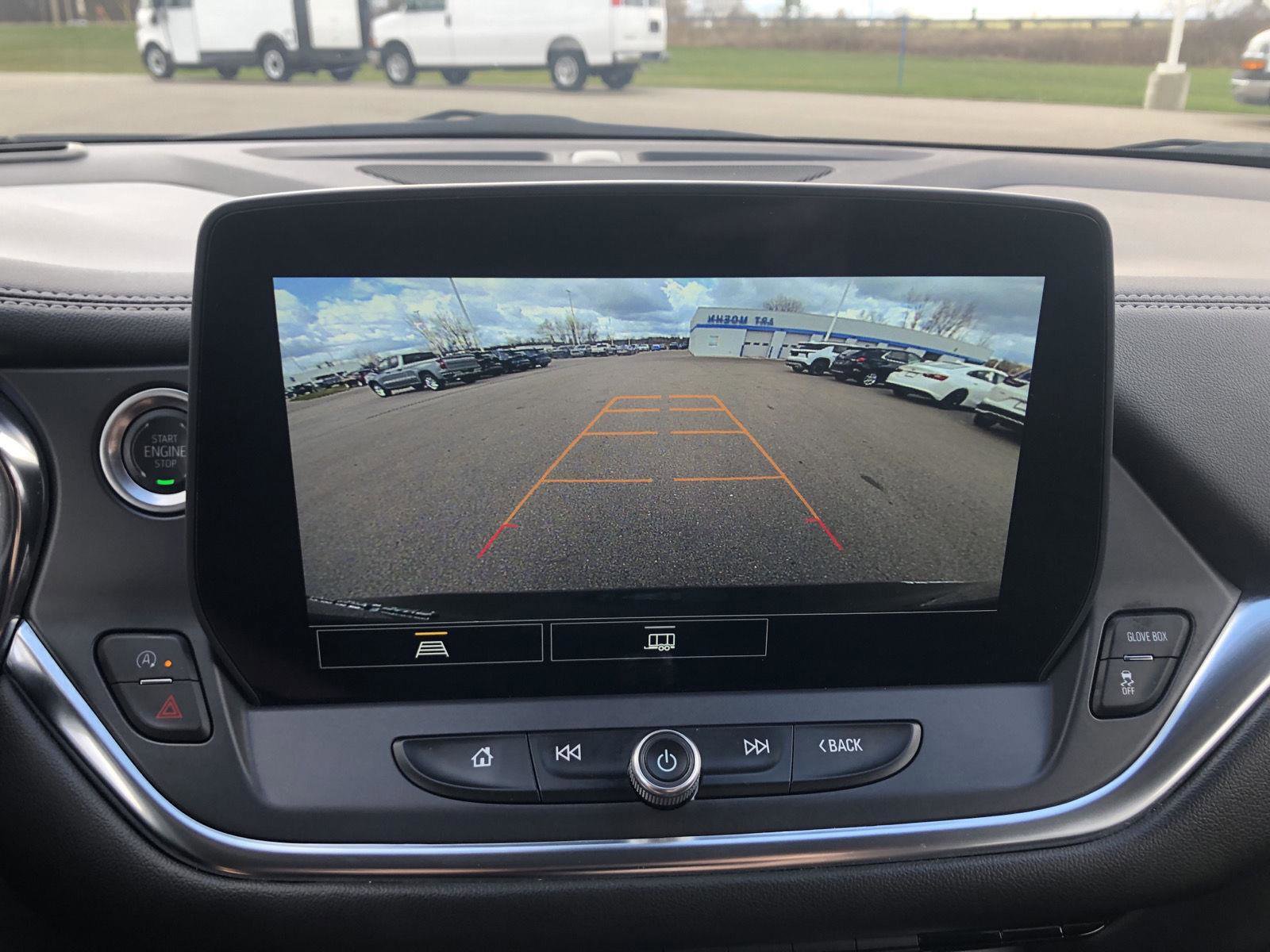 Used 2025 Chevrolet Blazer LT AWD/4WD image 28