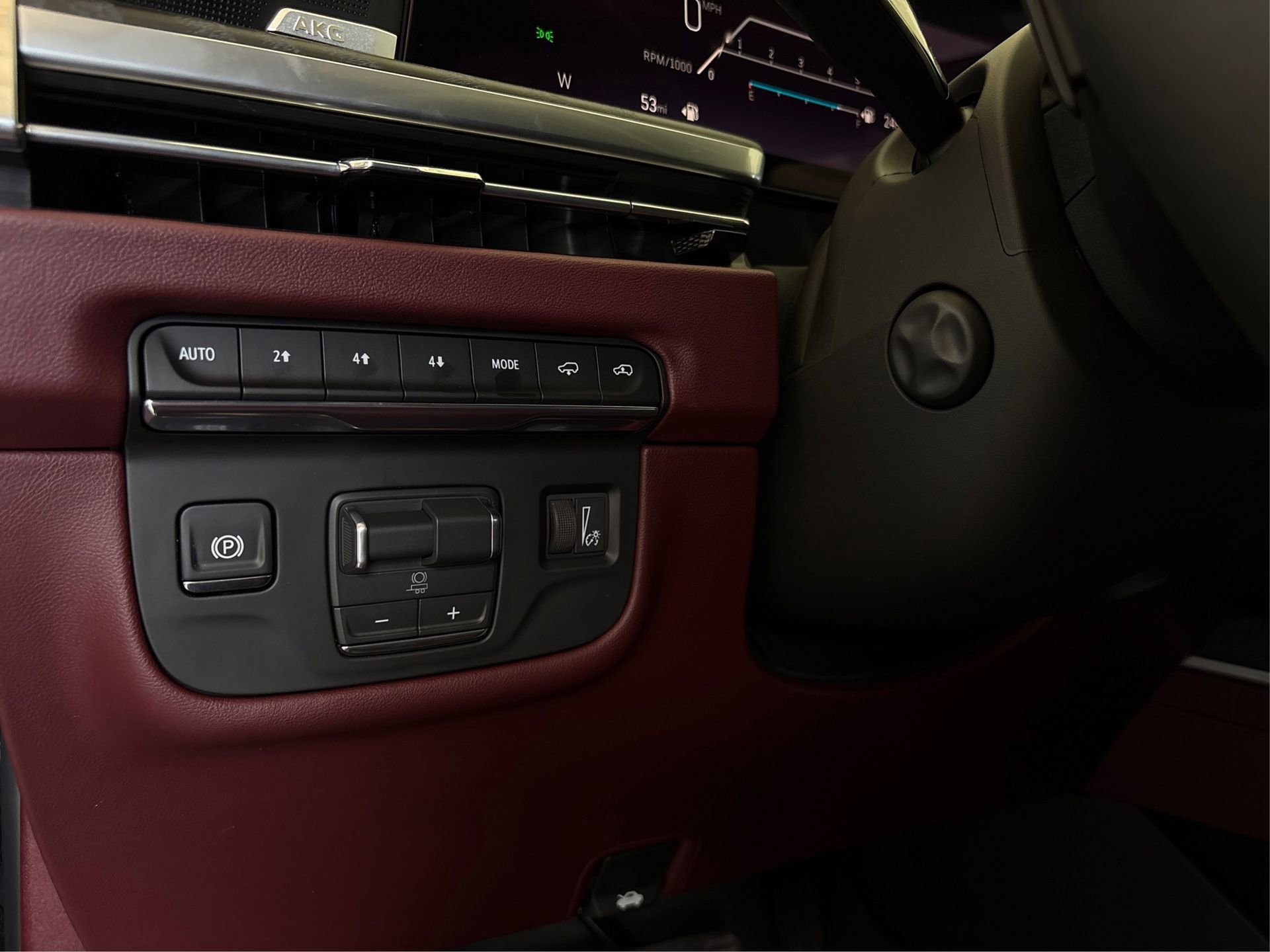 Certified 2026 Cadillac Escalade ESV Sport w/ Touring Package image 20