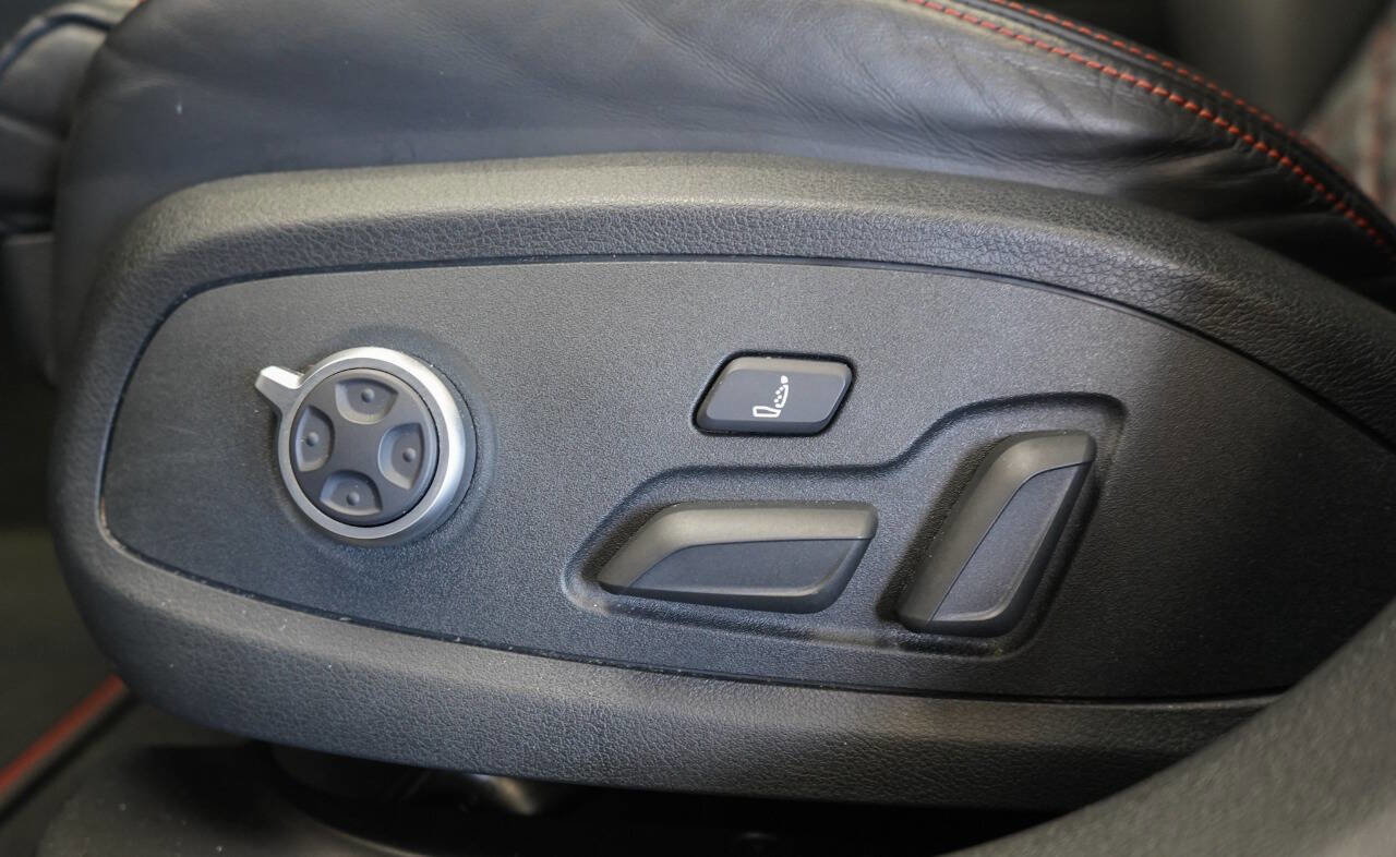 Used 2023 Audi S4 Premium Plus w/ Premium Plus Package image 46