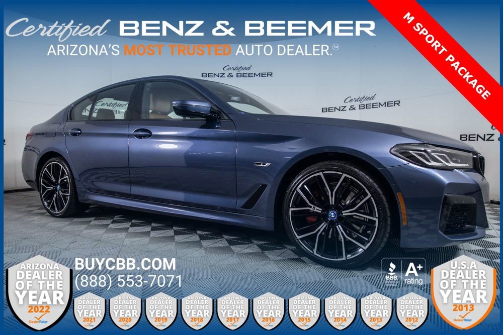 Used 2023 BMW 530e w/ M Sport Package image 1