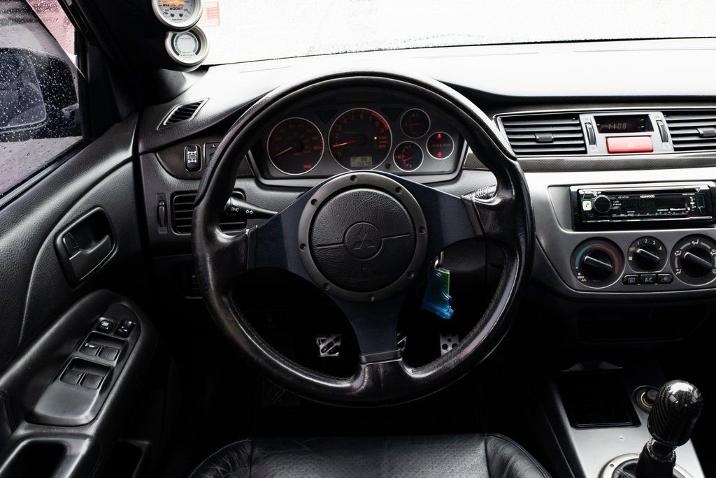 Used 2006 Mitsubishi Lancer Evolution IX image 13