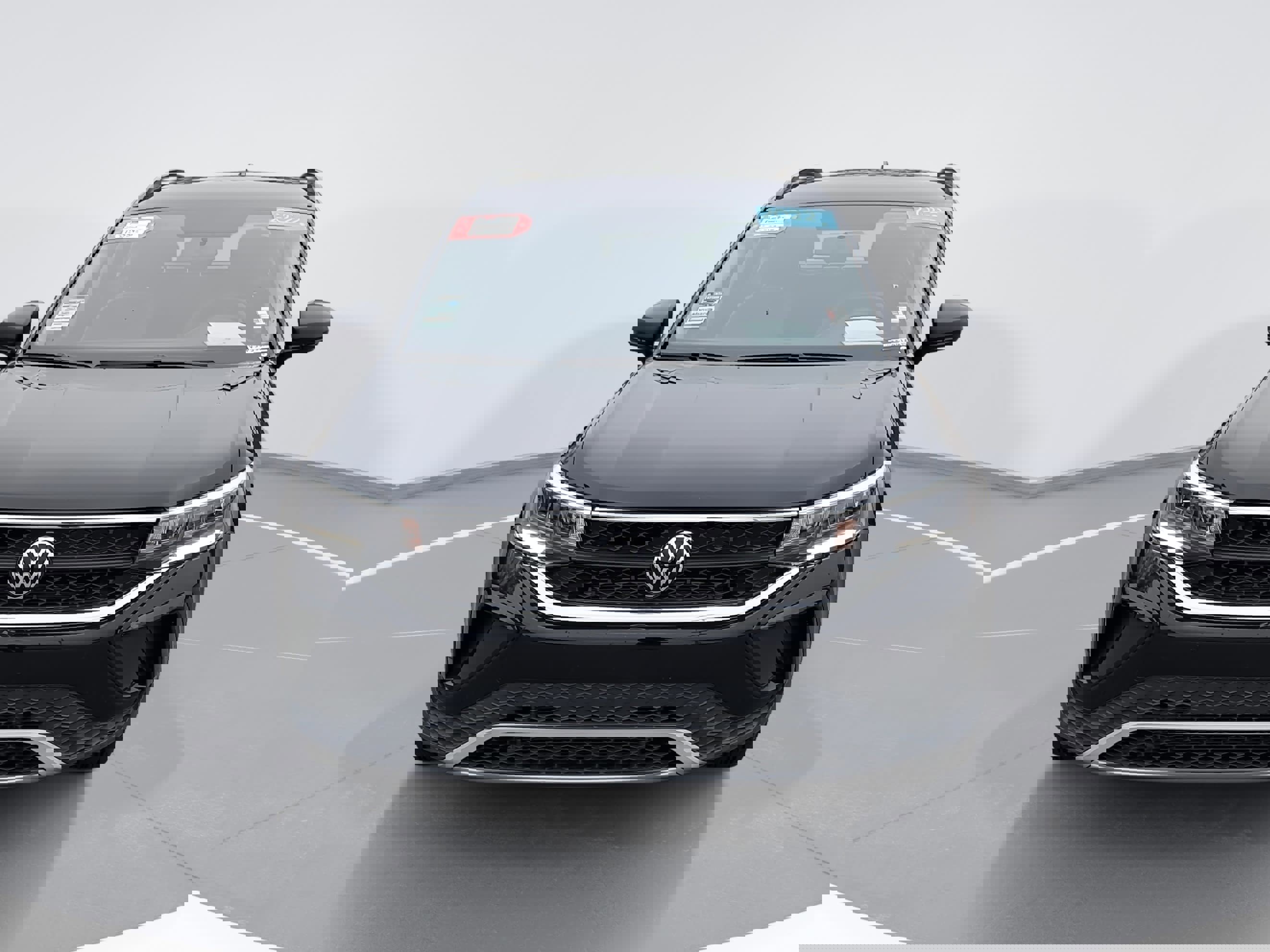 Certified 2022 Volkswagen Taos S image 8