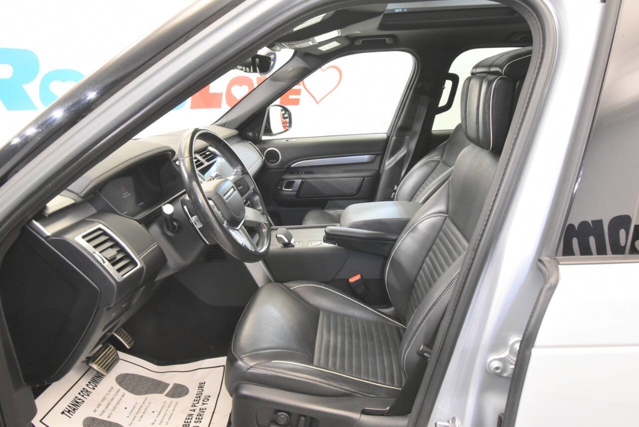 Used 2022 Land Rover Discovery HSE R-Dynamic image 13