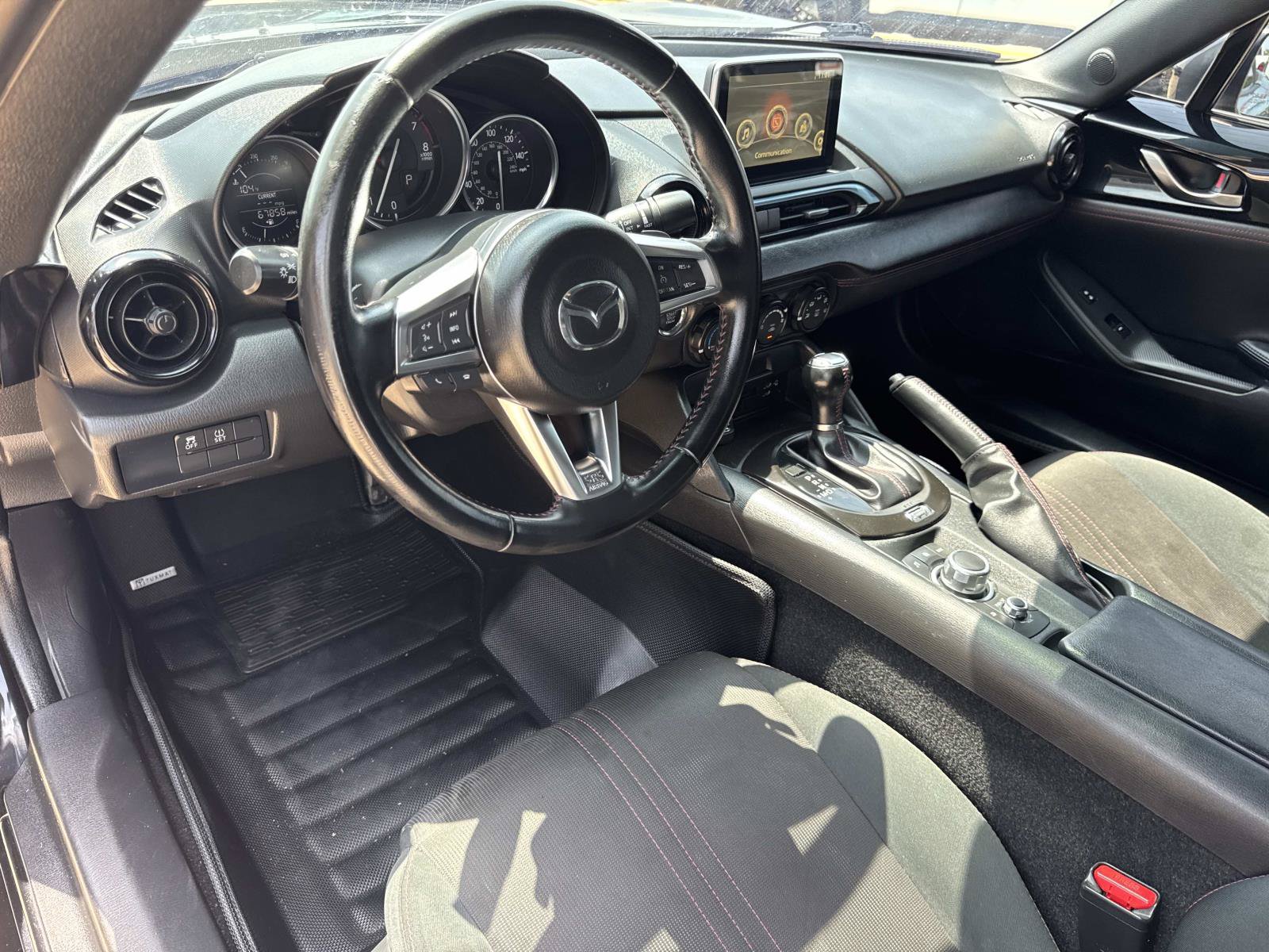 Used 2016 MAZDA MX-5 Miata Club RWD image 16