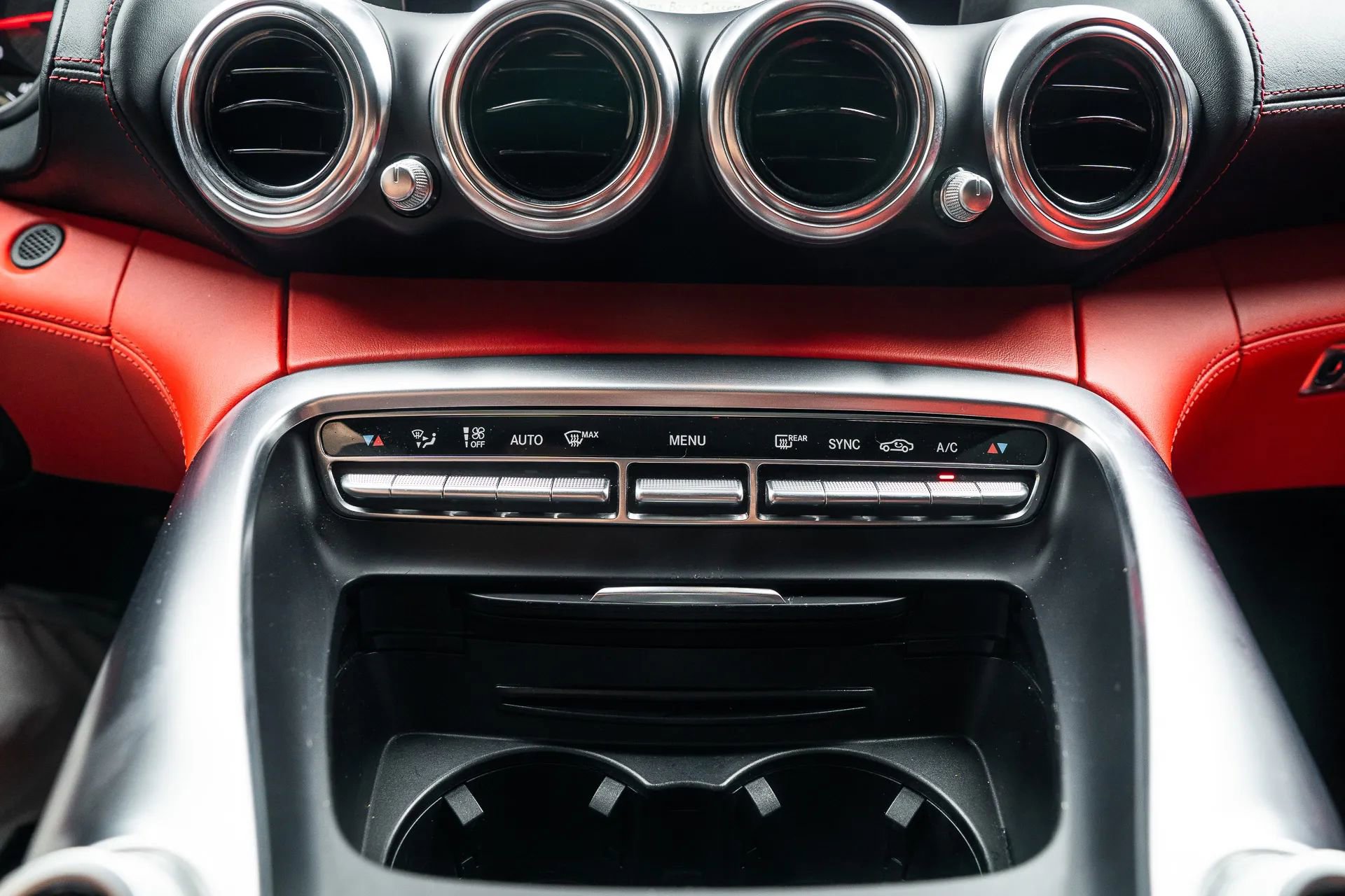 Used 2016 Mercedes-Benz AMG GT S w/ Exclusive Interior Package image 30