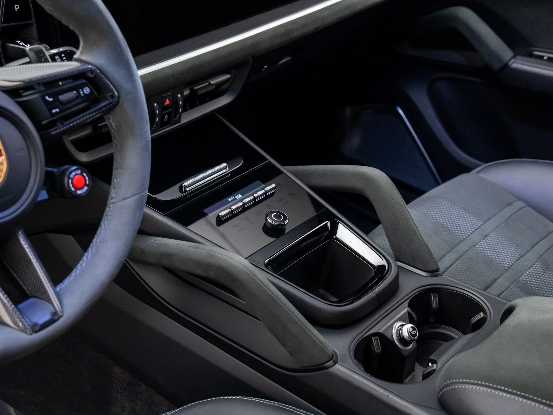 Certified 2024 Porsche Cayenne Turbo GT image 13