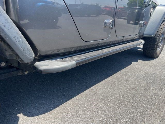 Used 2020 Jeep Gladiator Rubicon AWD/4WD image 14