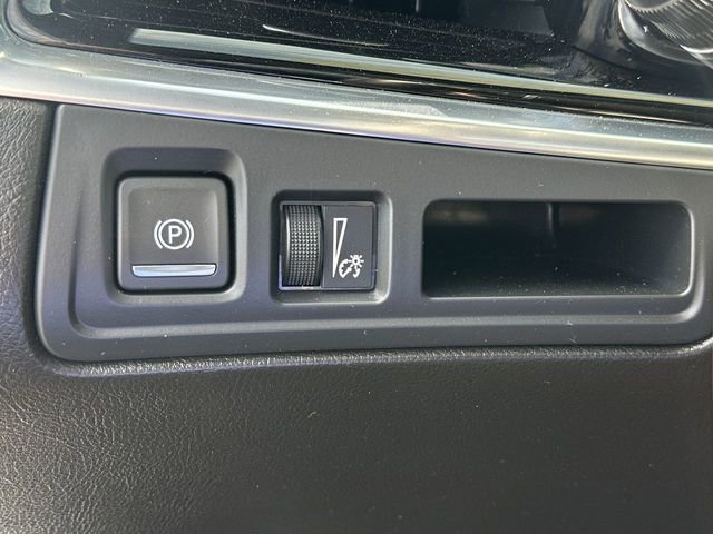 Certified 2022 Cadillac XT6 Luxury image 18