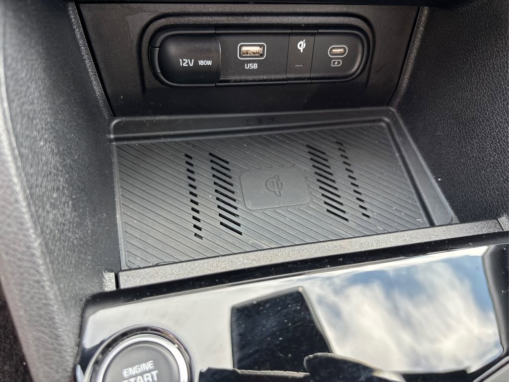Used 2025 Kia Sportage X-Line w/ Premium Package image 40