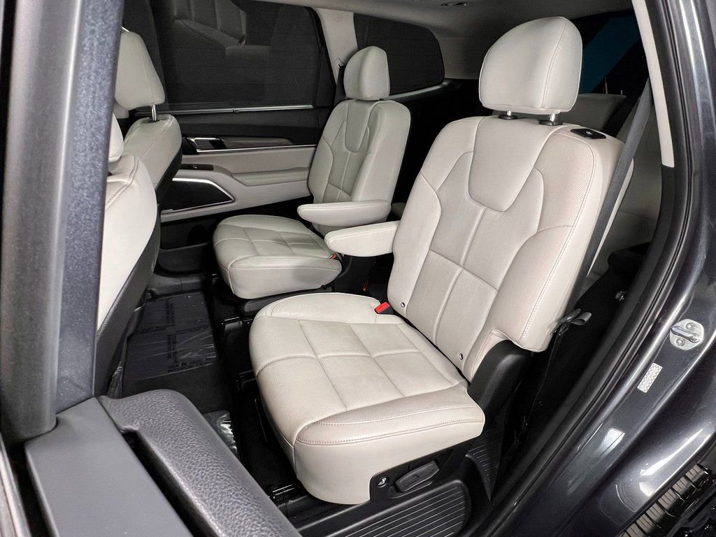 Used 2021 Kia Telluride SX w/ Nightfall Edition Package image 13