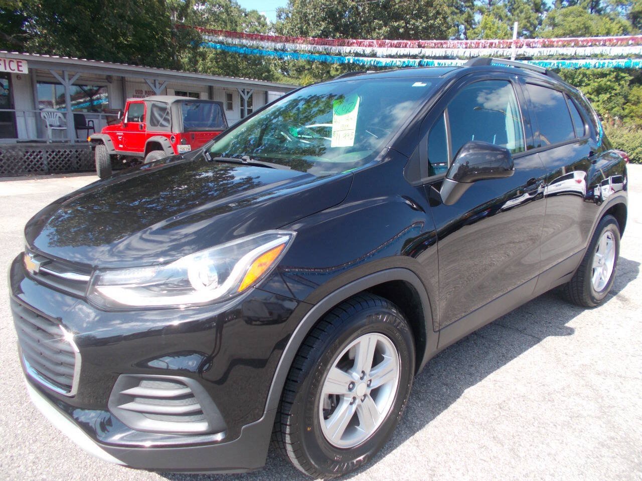Used 2021 Chevrolet Trax LT w/ Driver Confidence Package