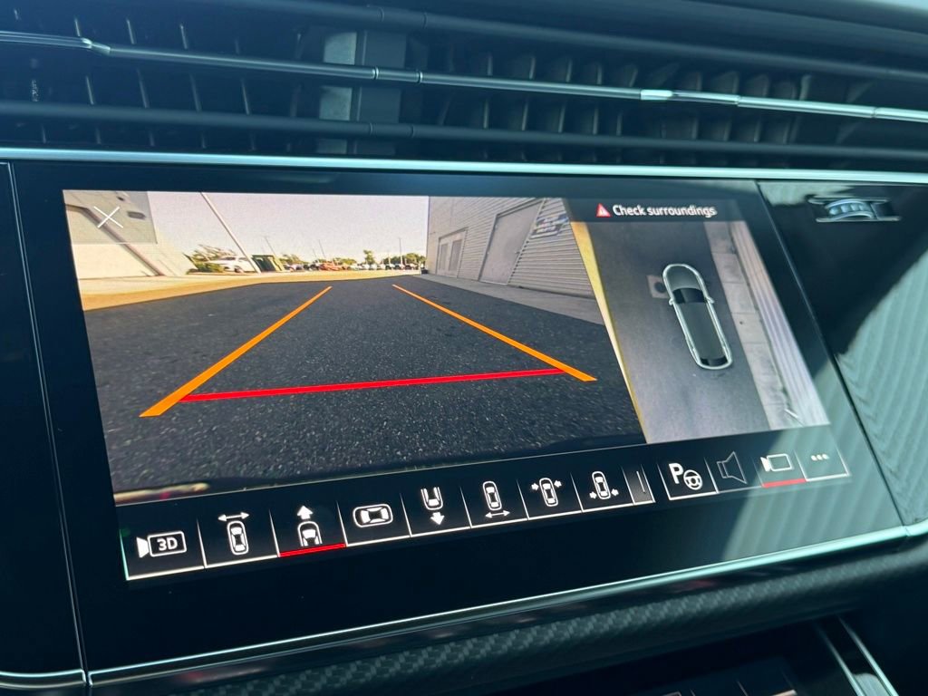 Used 2024 Audi RS Q8 w/ Black Optic Package image 33