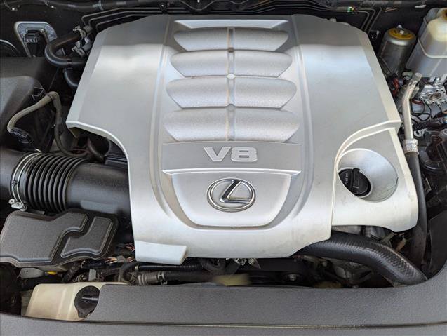 Used 2016 Lexus LX 570 4WD w/ Luxury Package image 24