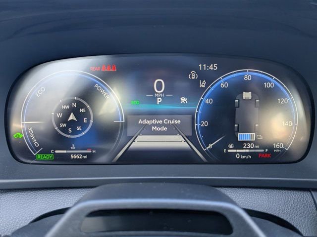 Used 2025 Toyota Crown Signia AWD/4WD image 23