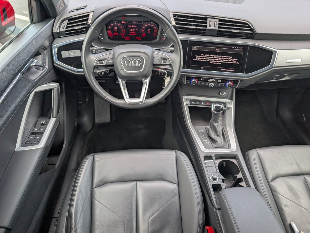 Used 2025 Audi Q3 2.0T Premium AWD/4WD image 12