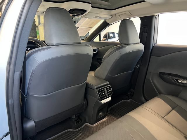 Used 2025 Lexus RZ 300e FWD image 37