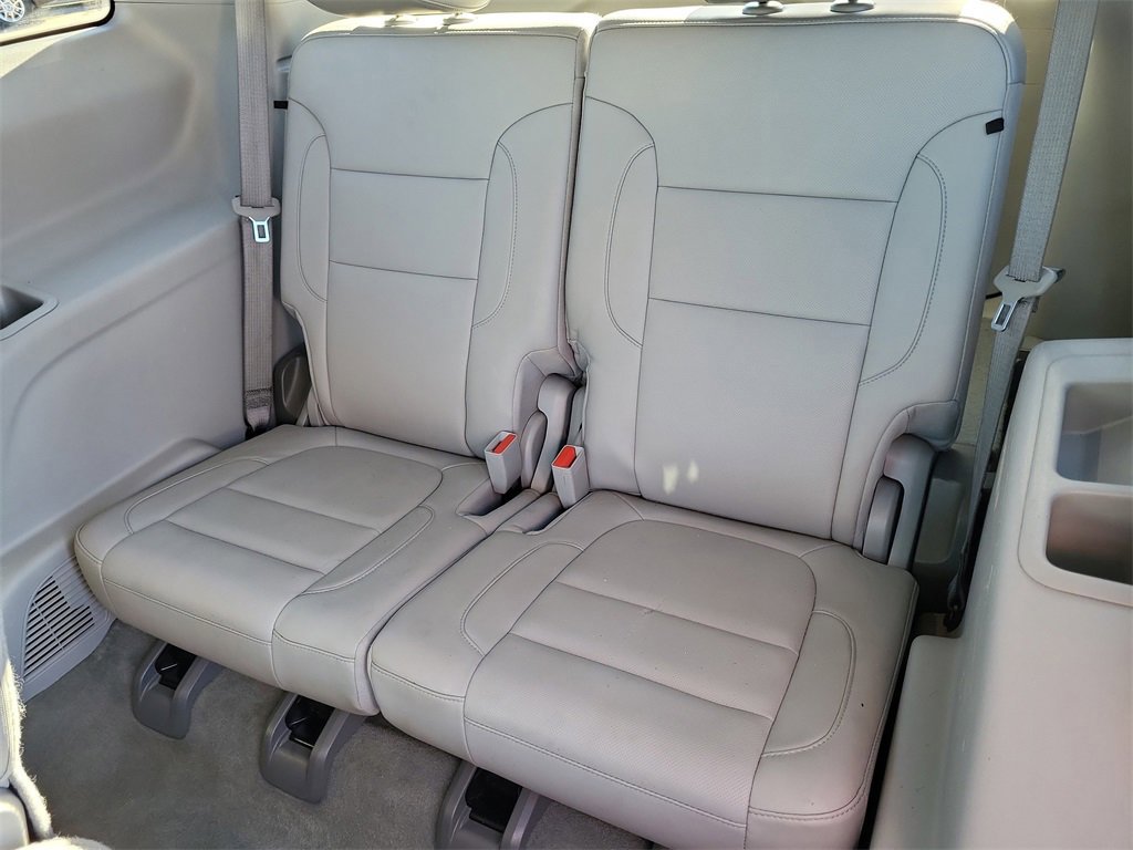 Certified 2023 GMC Acadia SLT image 9