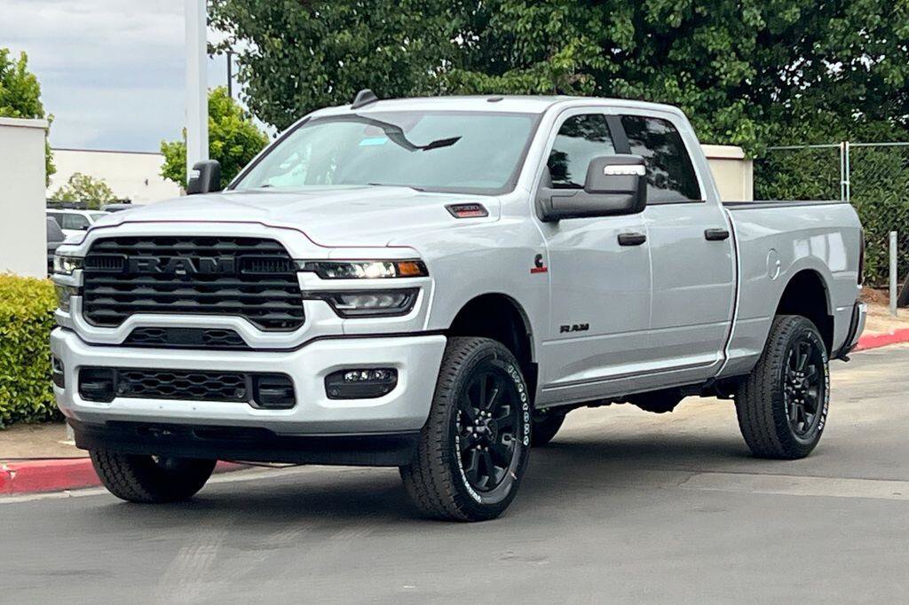 New 2026 RAM 2500 Big Horn AWD/4WD image 8