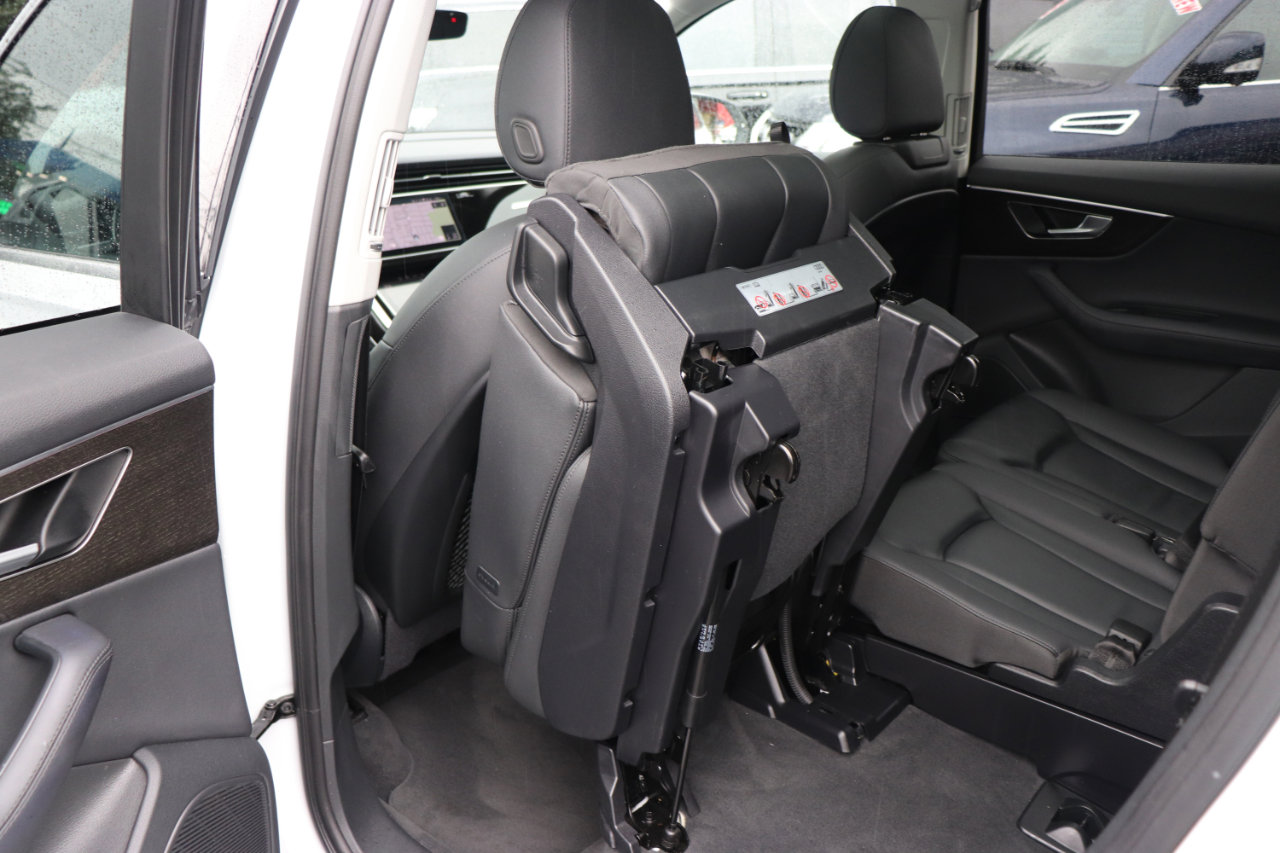 Used 2024 Audi Q7 2.0T Premium Plus image 30