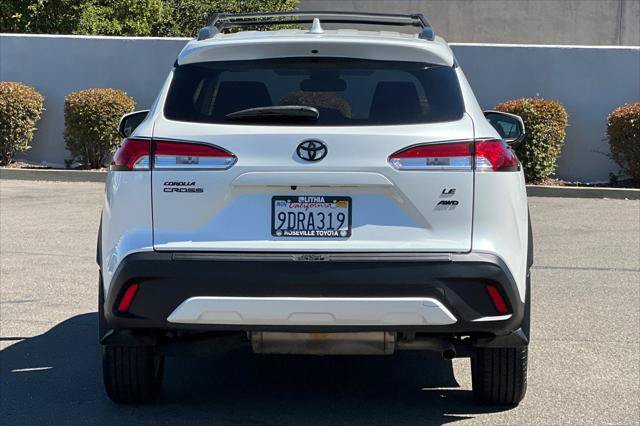 Certified 2022 Toyota Corolla Cross LE w/ Moonroof Package AWD/4WD image 8