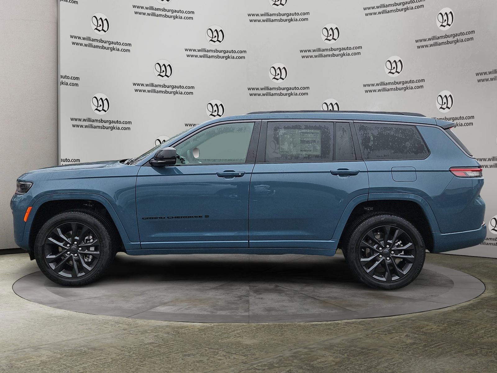 New 2026 Jeep Grand Cherokee L Limited image 2