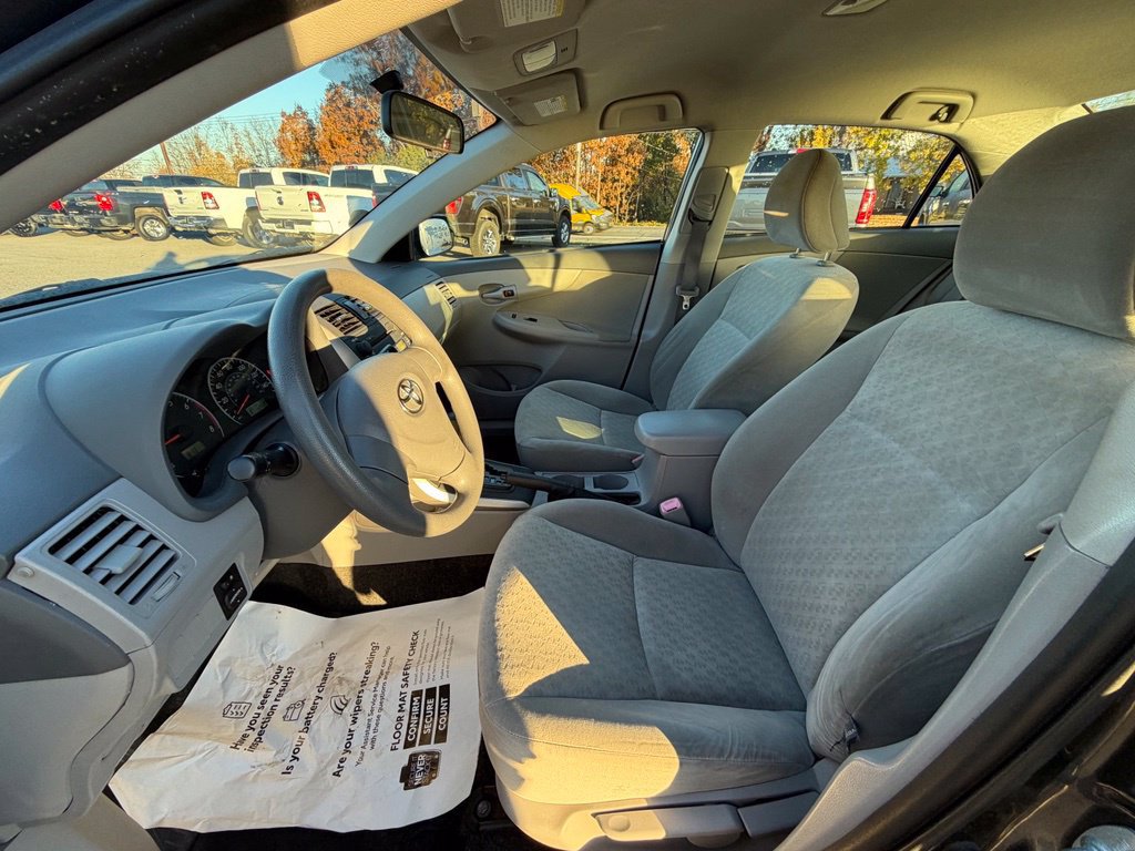 Used 2009 Toyota Corolla LE w/ All Weather Guard Pkg FWD image 10