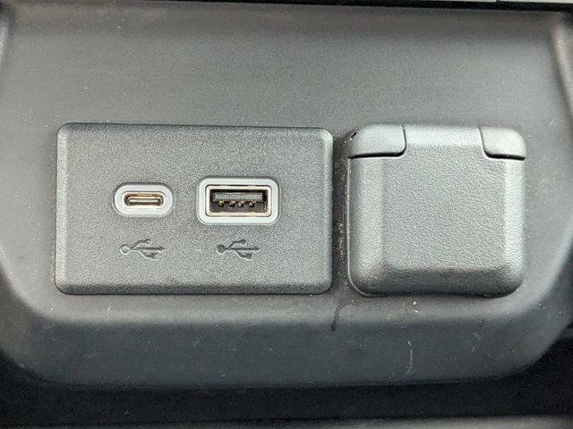 Used 2019 Chevrolet Silverado 1500 RST image 25