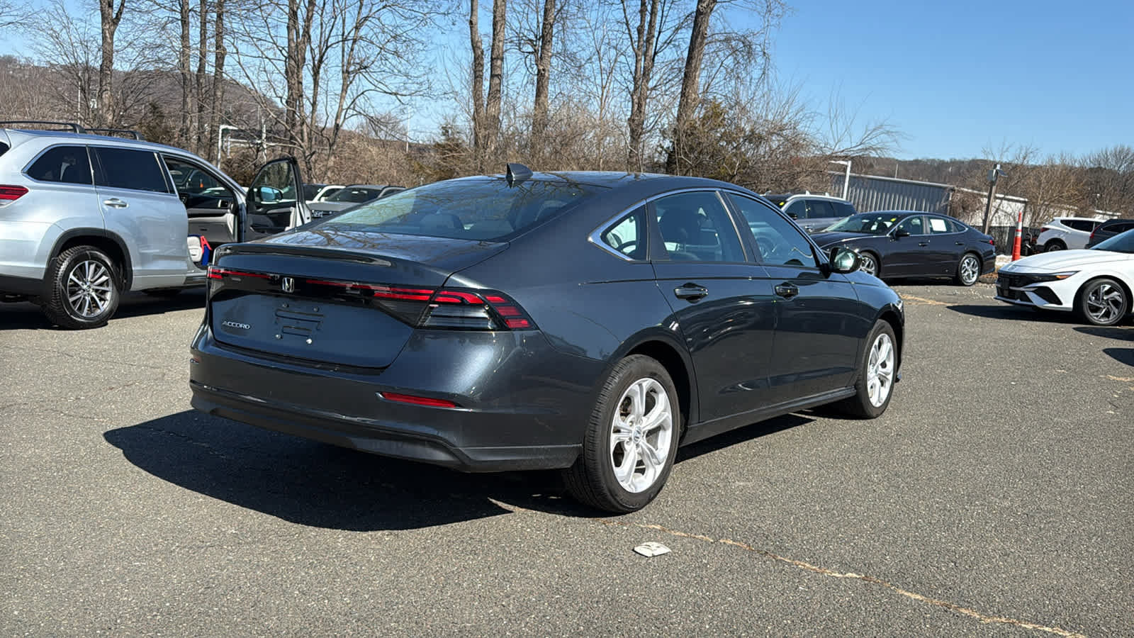 Used 2023 Honda Accord LX image 6