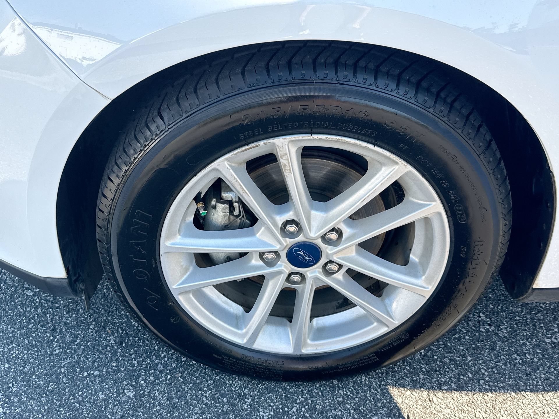 Used 2018 Ford Focus SE FWD image 30