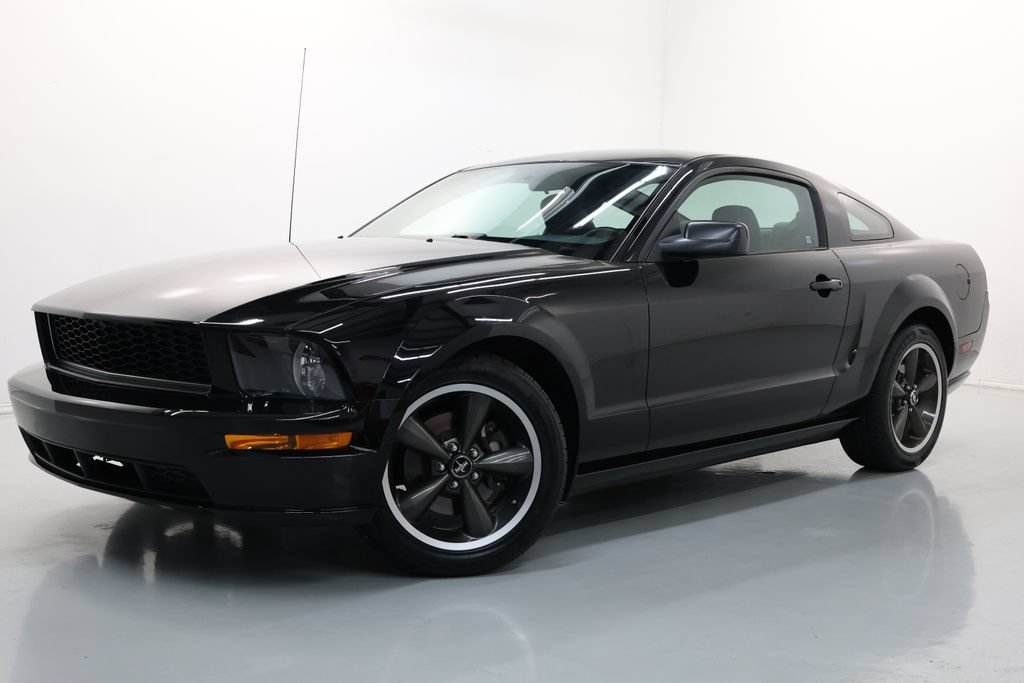 Used 2008 Ford Mustang GT Premium RWD image 36
