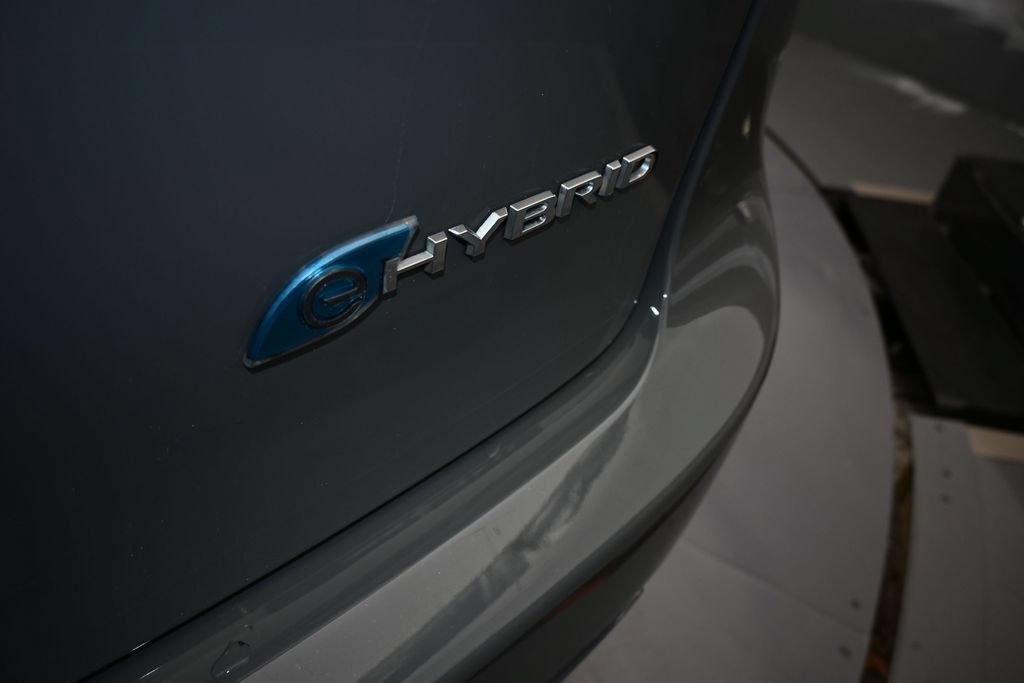 Used 2022 Chrysler Pacifica Touring-L FWD image 42