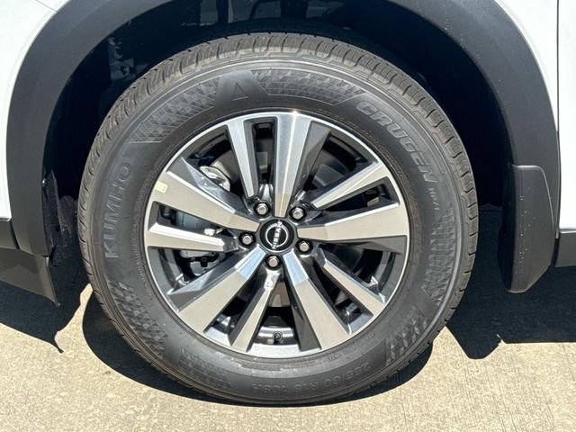 New 2026 Nissan Pathfinder SL FWD image 4
