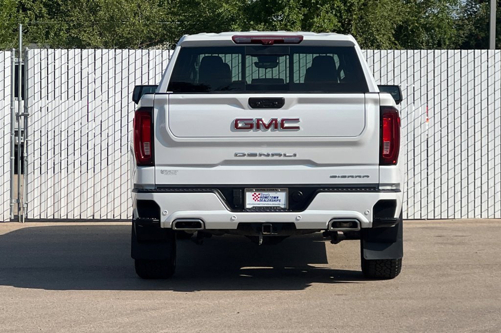 Used 2023 GMC Sierra 1500 Denali image 5