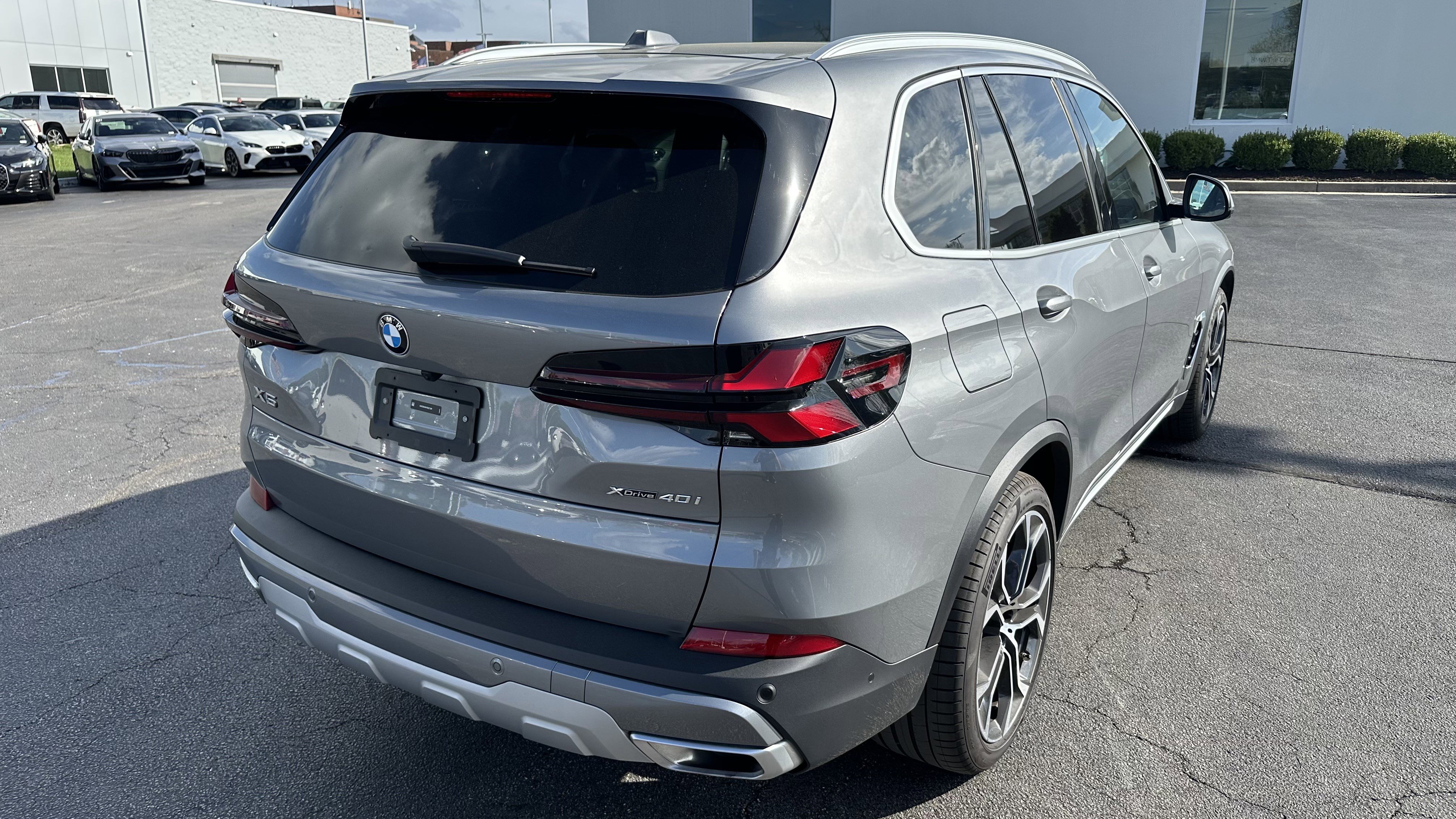 Certified 2026 BMW X5 xDrive40i AWD/4WD image 10