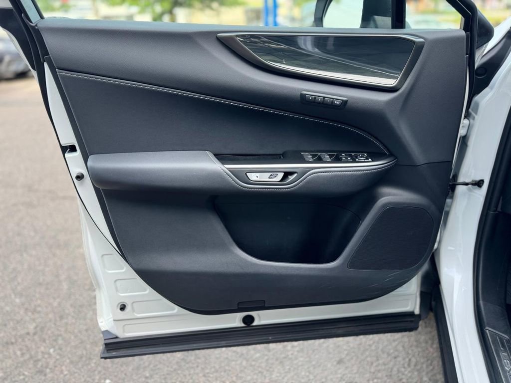 Used 2022 Lexus NX 350 AWD image 12