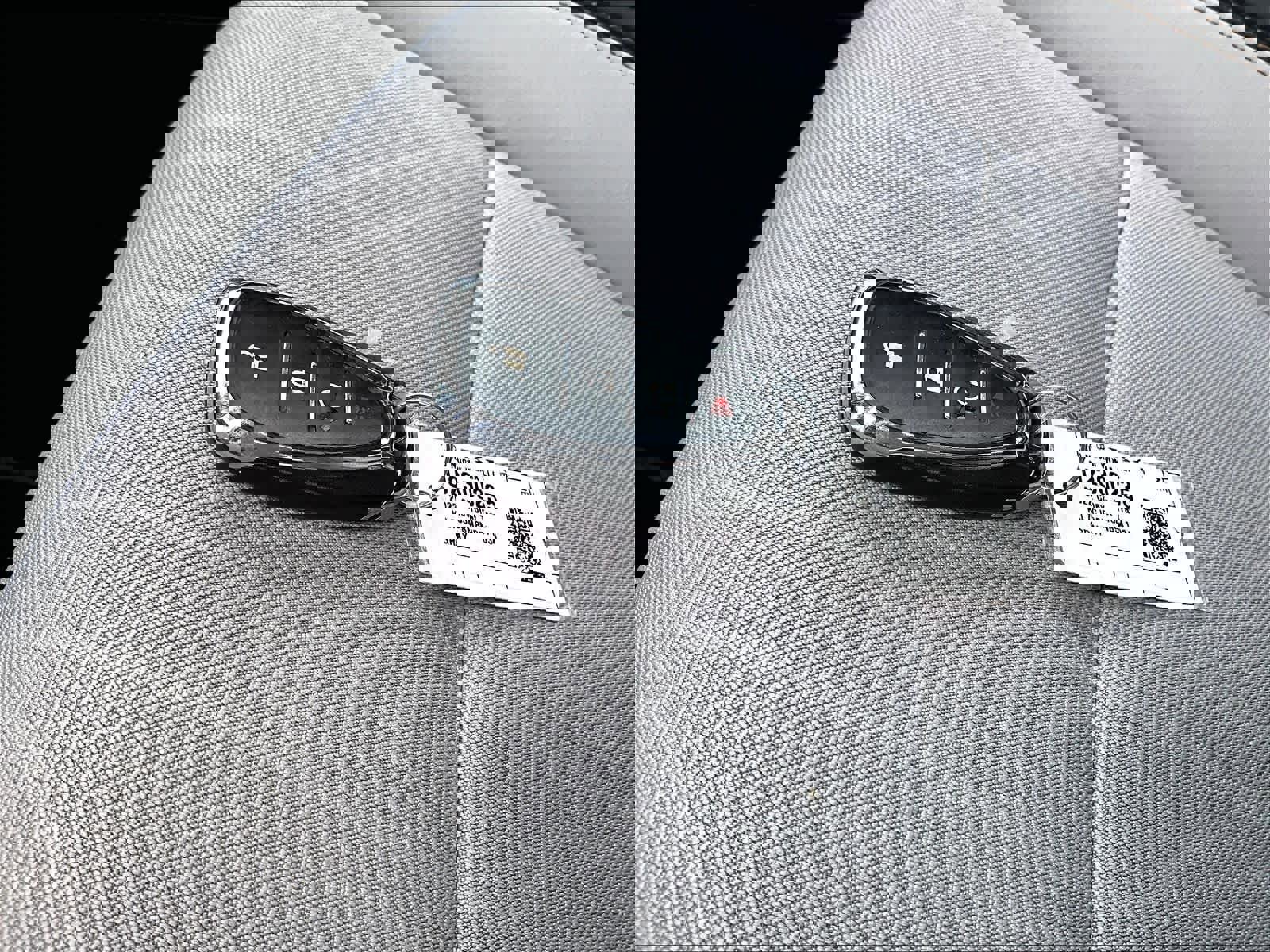 Used 2022 Chevrolet Trax LT w/ LT Convenience Package AWD/4WD image 29