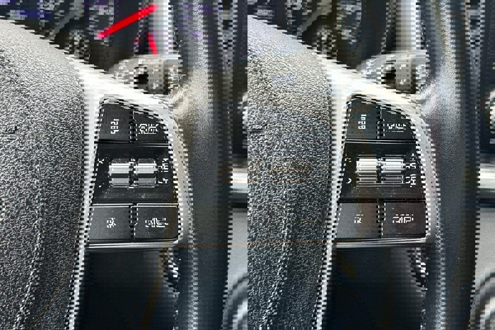 Used 2020 Kia Sorento S image 29