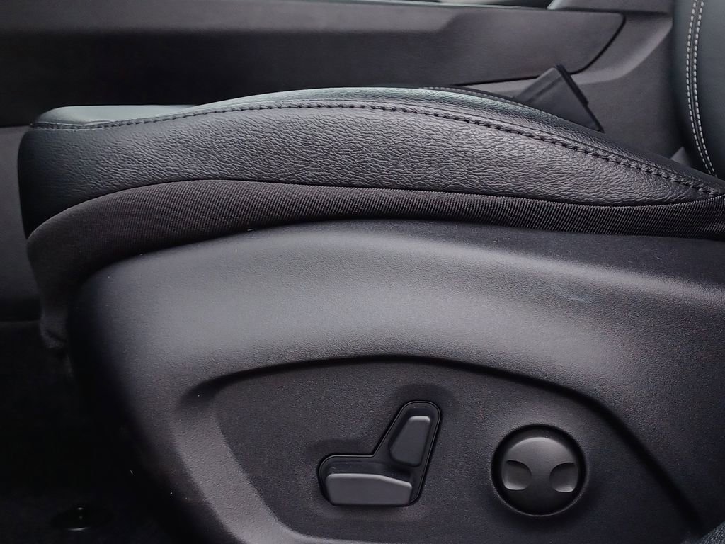 New 2026 Jeep Compass Limited AWD/4WD image 12