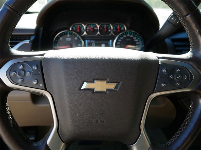 Used 2017 Chevrolet Suburban LT image 18