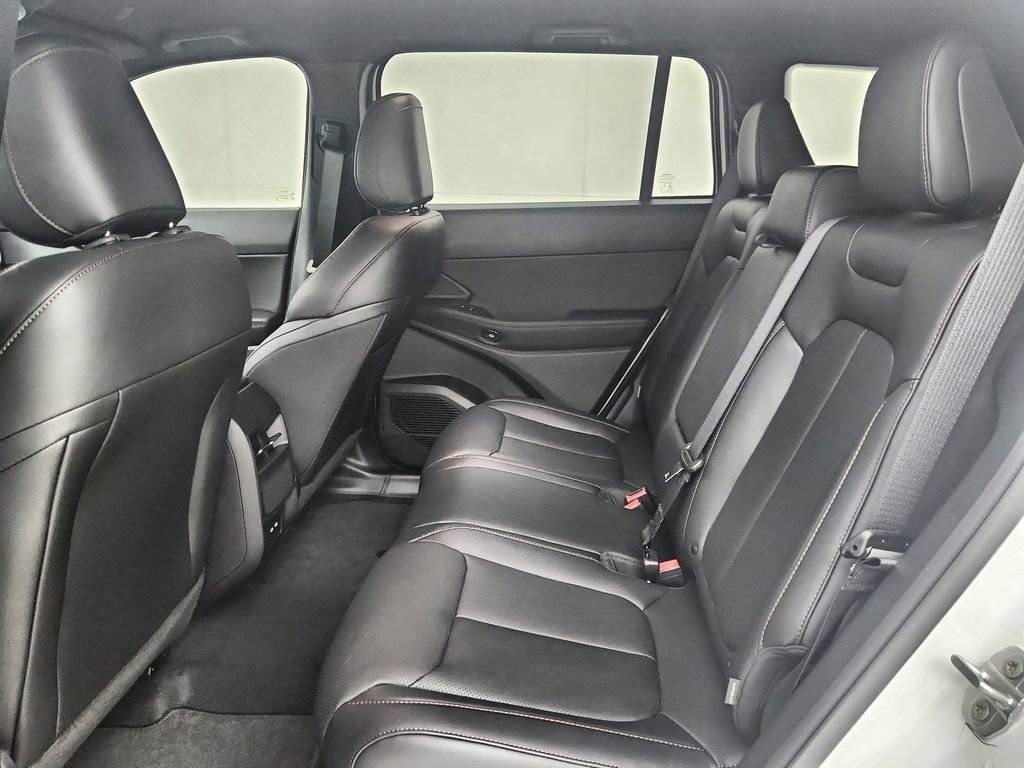 New 2026 Jeep Cherokee Limited image 30