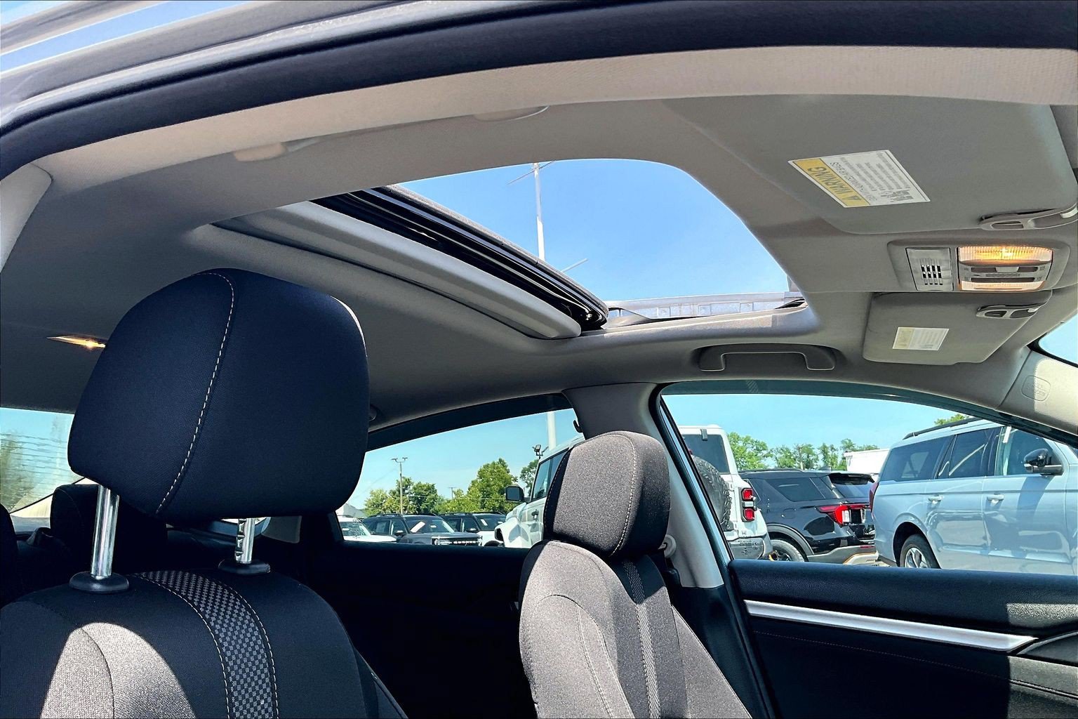 Used 2020 Honda Civic EX image 22