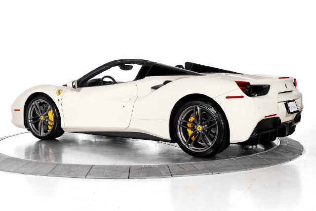 Certified 2017 Ferrari 488 Spider RWD image 7