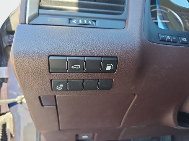 Used 2016 Lexus RX 450h AWD image 25