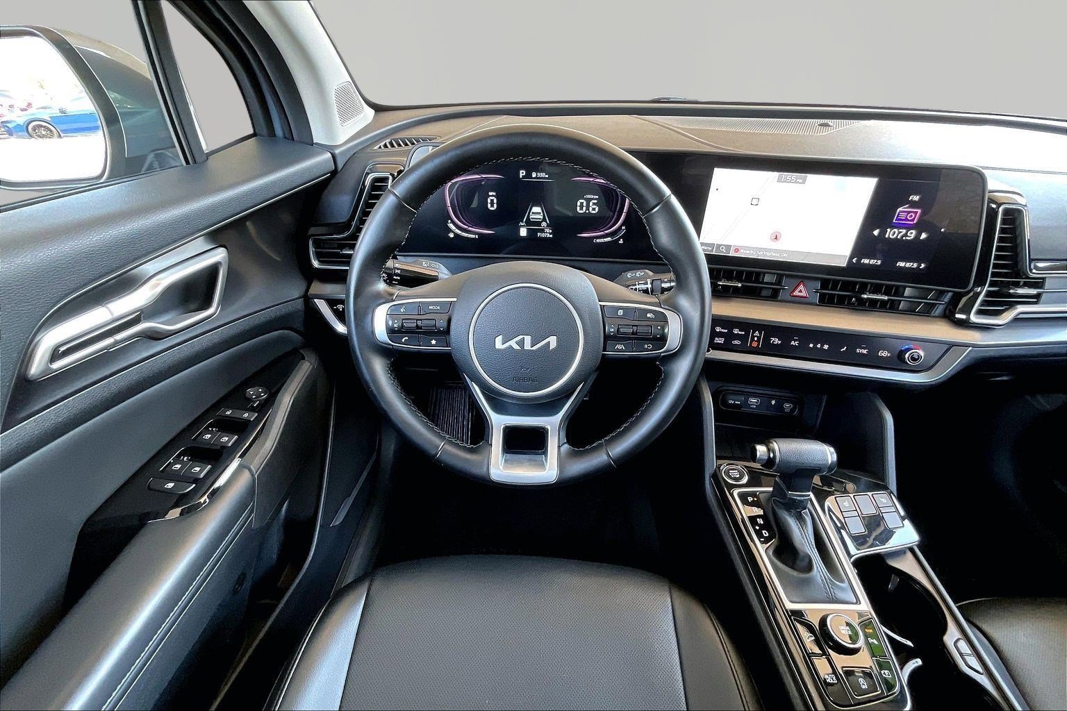 Used 2023 Kia Sportage EX image 8