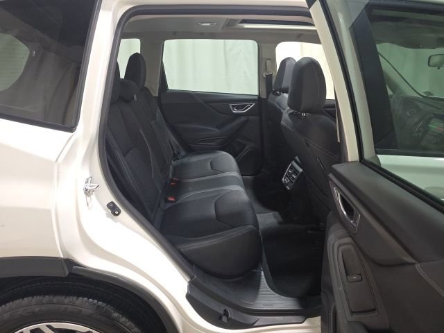 Certified 2023 Subaru Forester Premium image 30