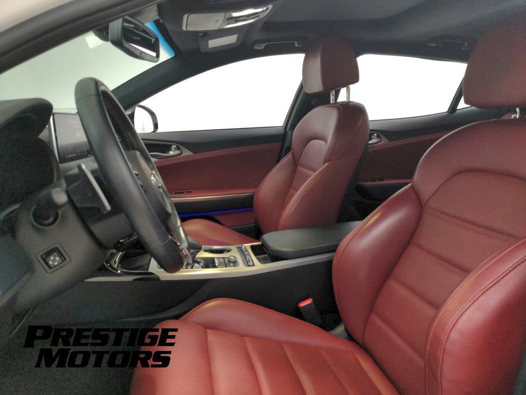 Used 2021 Kia Stinger GT2 image 14